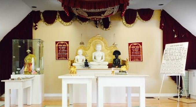 sri-jain-mandir-in-toronto